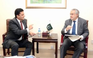 Gauhar Zahid Malik and Senator M Ishaq Dar’s Discussion