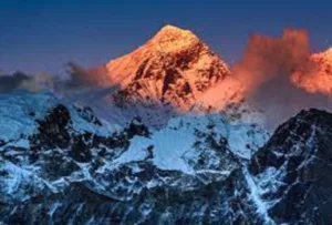 Pakistani climber Naila Kiani successfully summits Cho Oyu