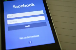 Global Outage Hits Facebook and Instagram